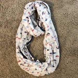 LOFT infinity scarf. Cream with beach umbrellas